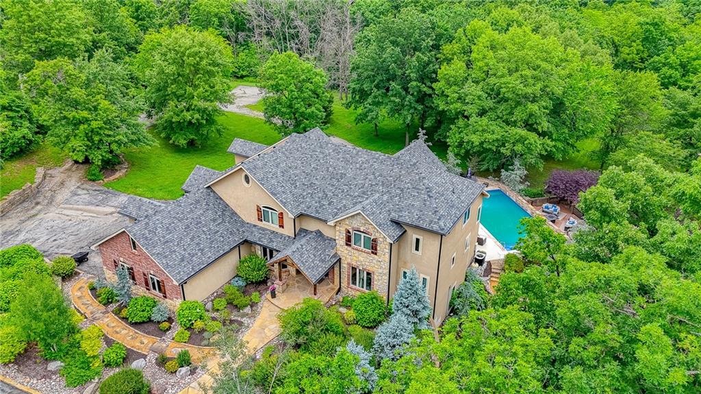 Listing Photo MLS #HMS2444097