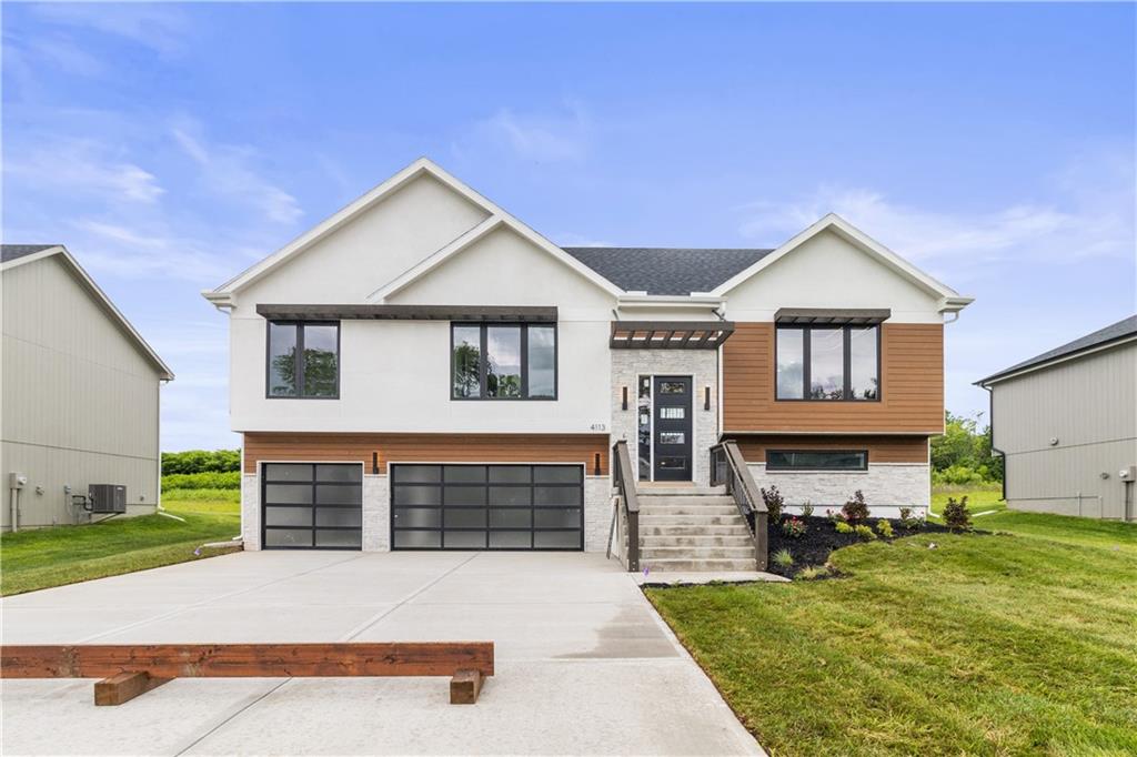 Listing Photo MLS #HMS2510720