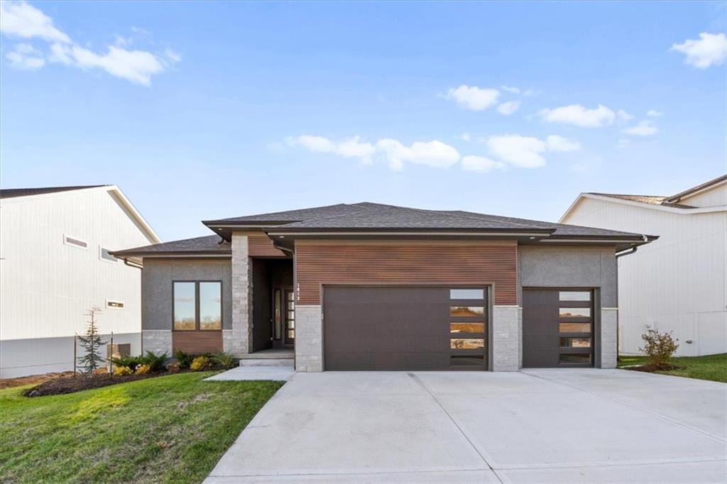 Listing Photo MLS #HMS2511378