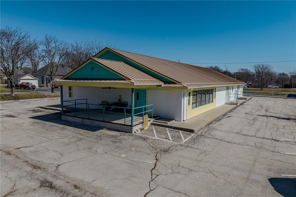 Listing Photo MLS #HMS2536399