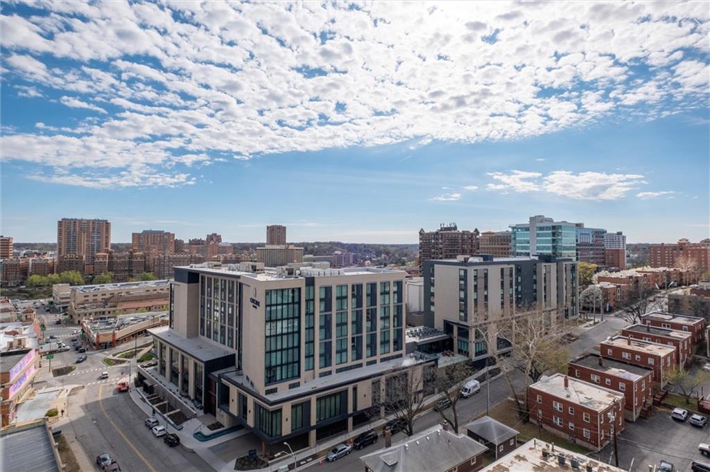 Listing Photo MLS #HMS2537167