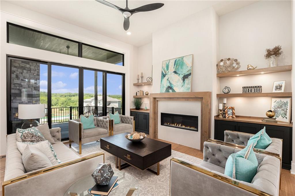 Listing Photo MLS #HMS2537489