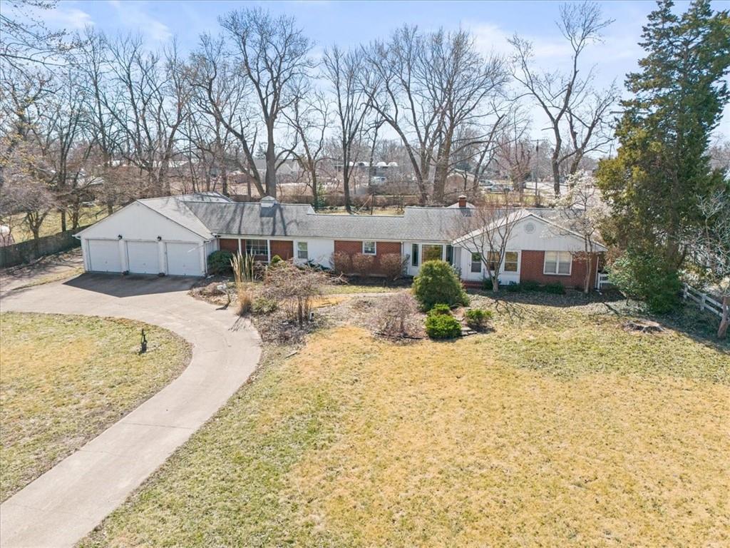 Listing Photo MLS #HMS2539543