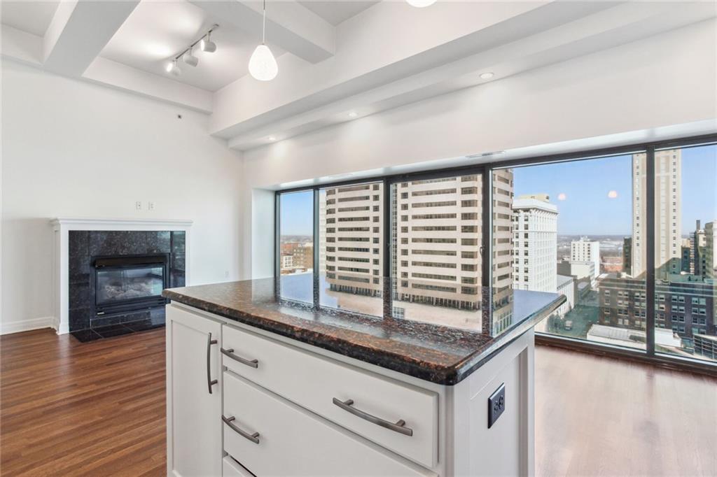 Listing Photo MLS #HMS2543099