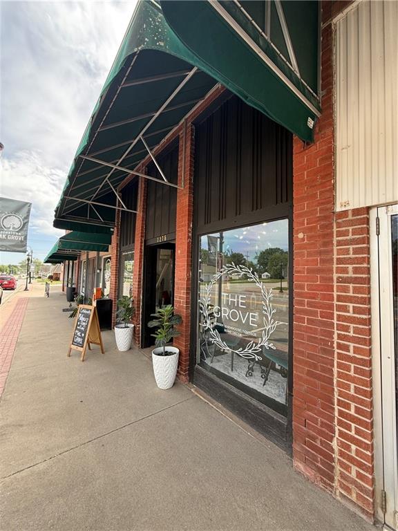 Listing Photo MLS #HMS2551140