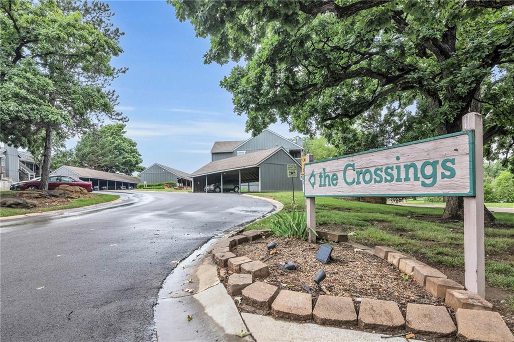 Listing Photo MLS #HMS2552026