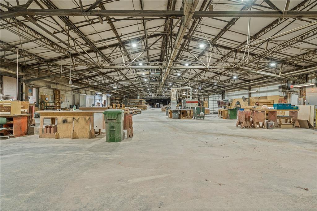 Listing Photo MLS #HMS2552883