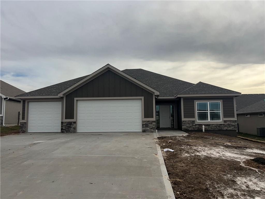 Listing Photo MLS #HMS2556307