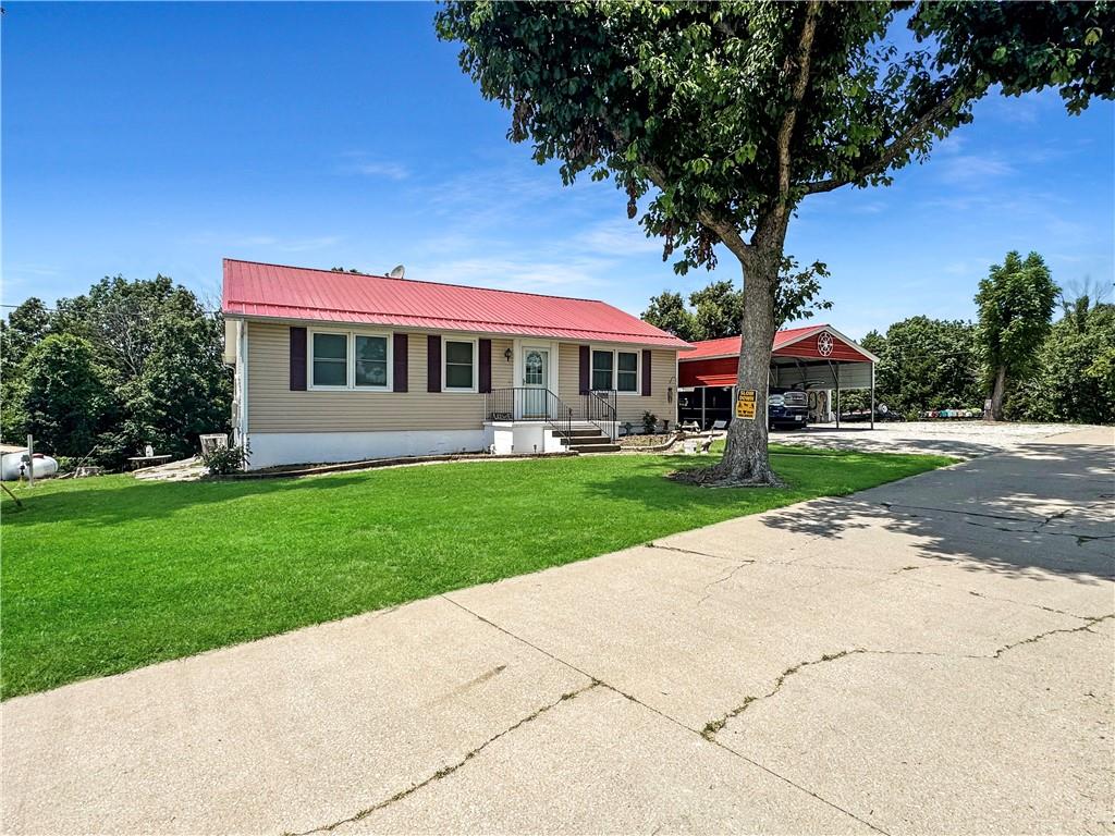 Listing Photo MLS #HMS2556823