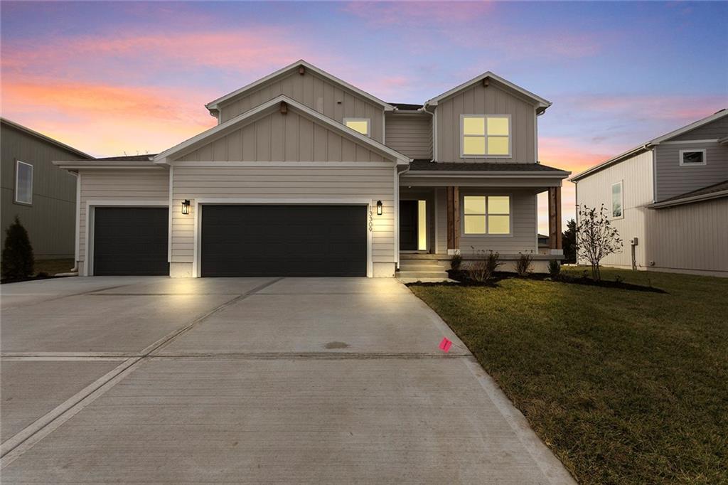 Listing Photo MLS #HMS2557599