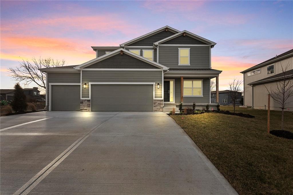 Listing Photo MLS #HMS2557605