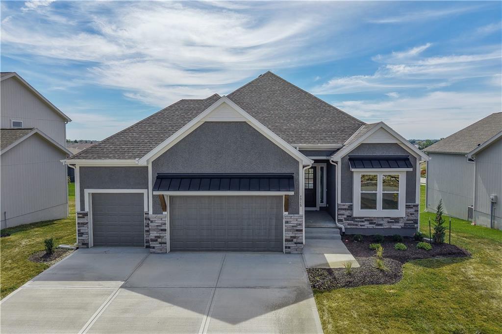 Listing Photo MLS #HMS2558081