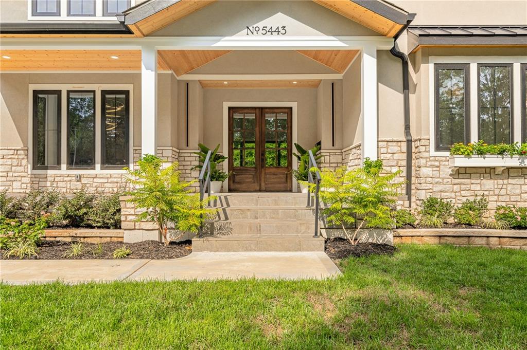 Listing Photo MLS #HMS2560018