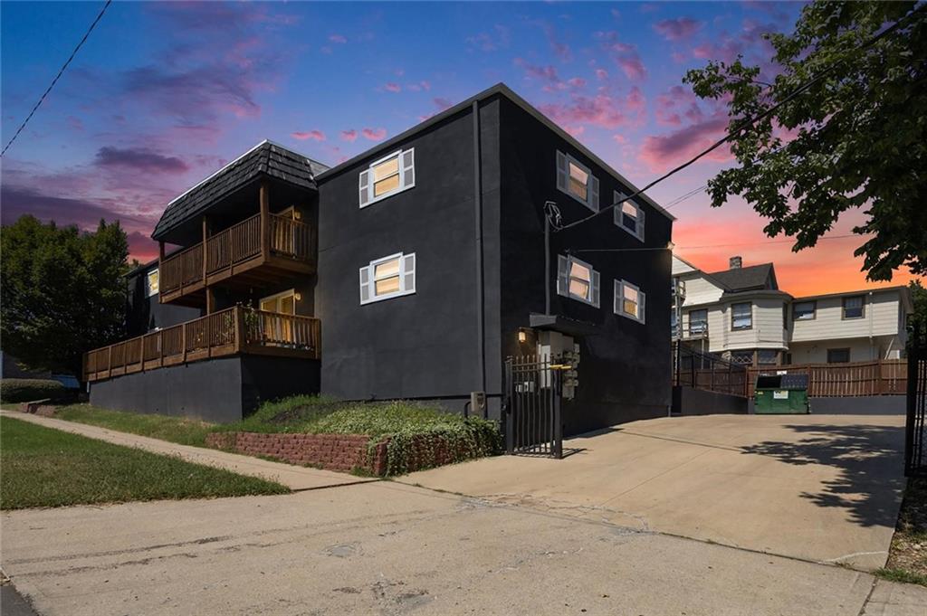 Listing Photo MLS #HMS2563729