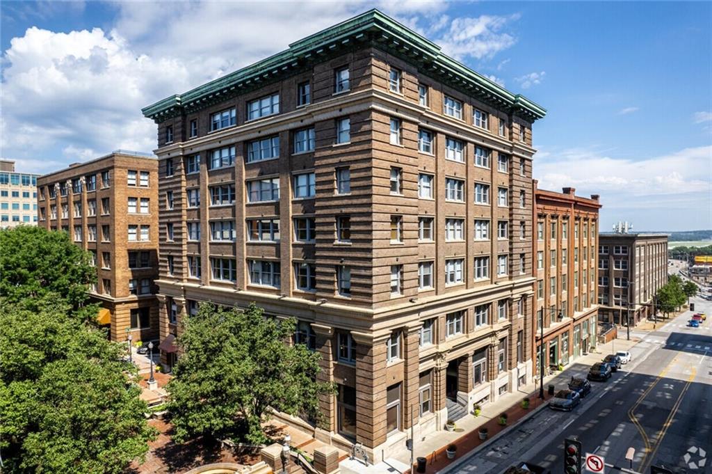 Listing Photo MLS #HMS2566328