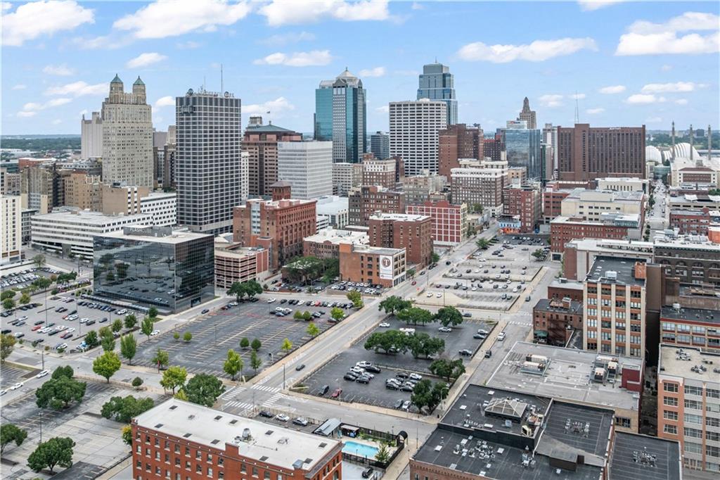 Listing Photo MLS #HMS2569244