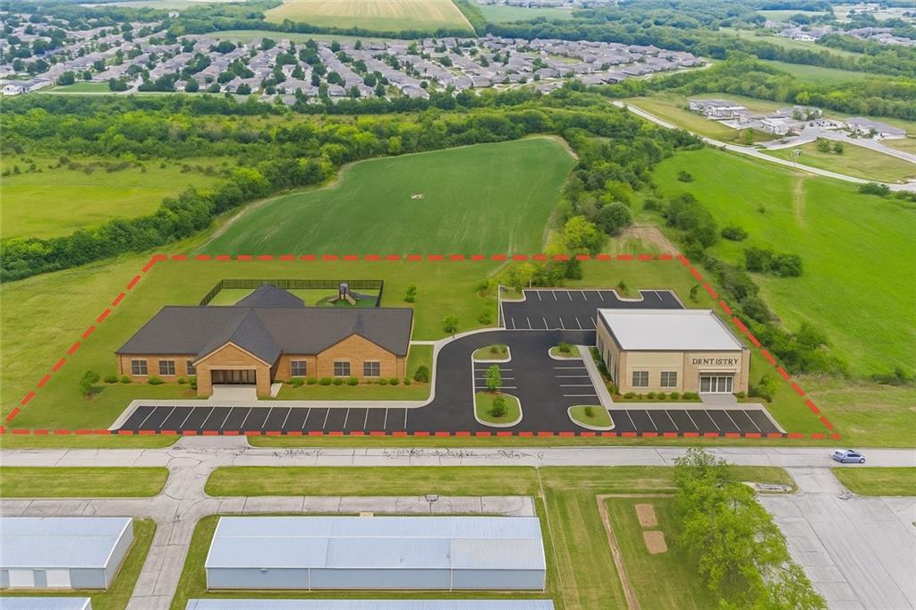 Listing Photo MLS #HMS2570536