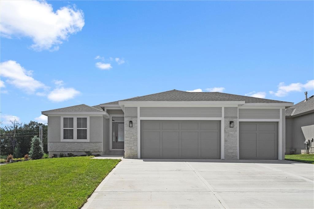 Listing Photo MLS #HMS2570654