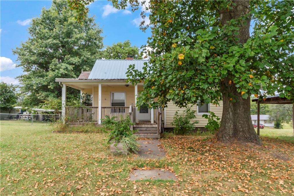 Listing Photo MLS #HMS2571207