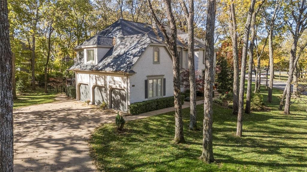 Listing Photo MLS #HMS2571717