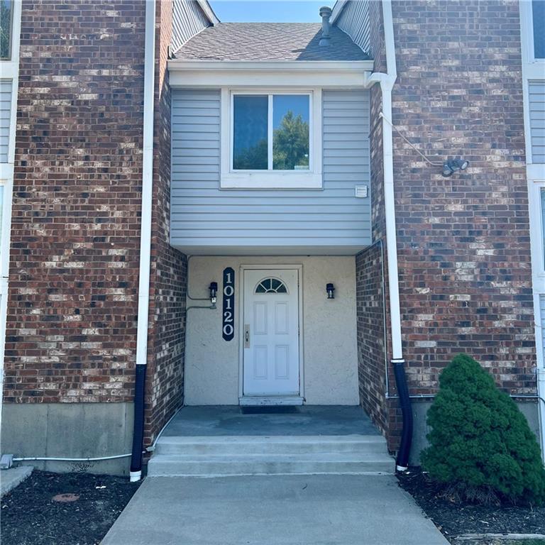 Listing Photo MLS #HMS2574354