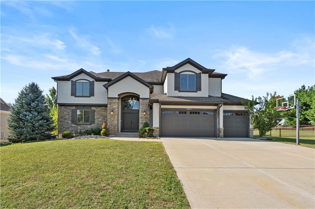 Listing Photo MLS #HMS2575645