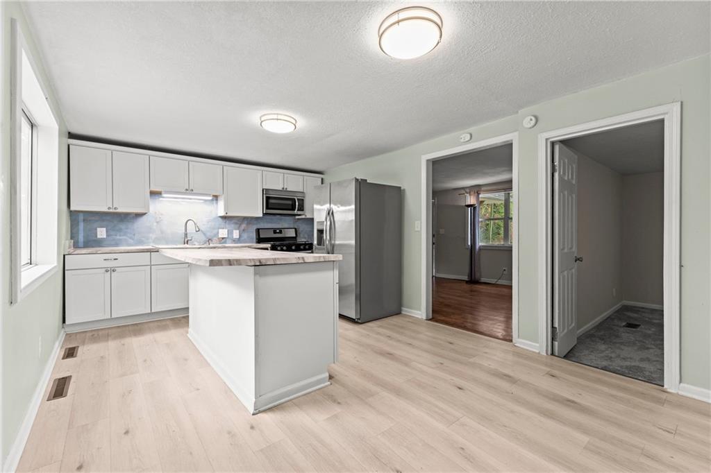 Listing Photo MLS #HMS2577342