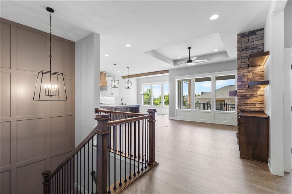 Listing Photo MLS #HMS2581131