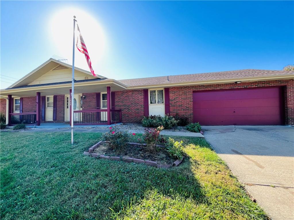 Listing Photo MLS #HMS2581187