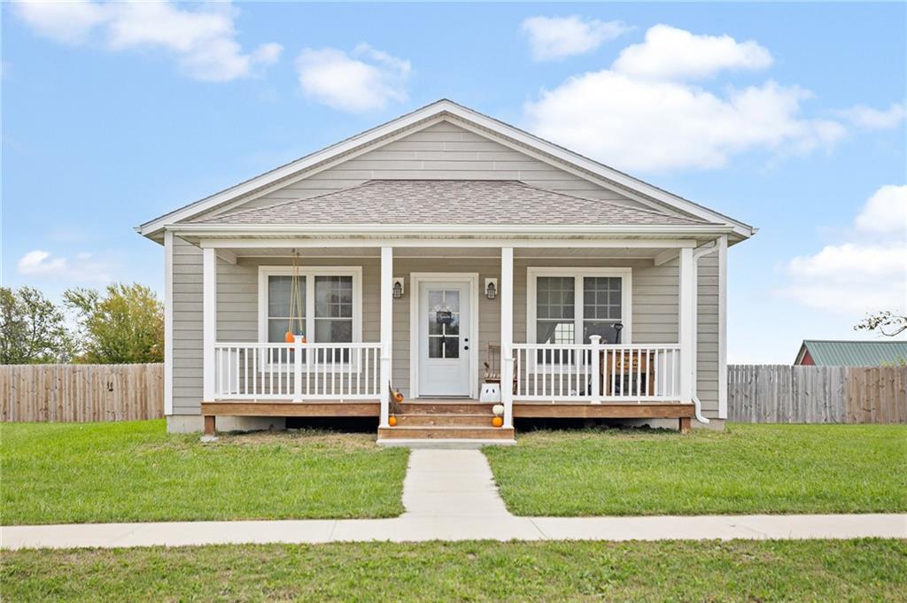 Listing Photo MLS #HMS2581396