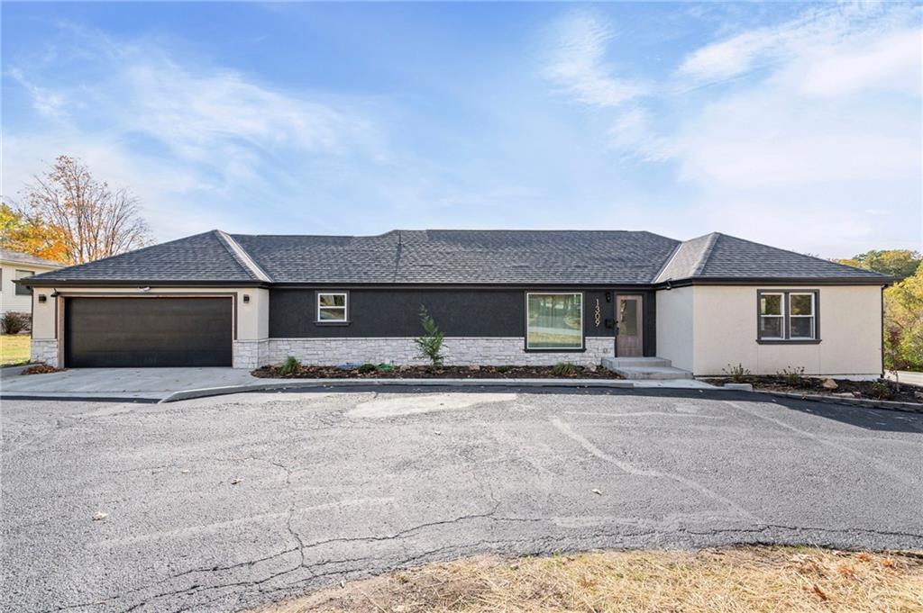 Listing Photo MLS #HMS2582992