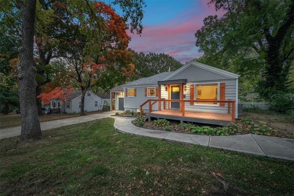 Listing Photo MLS #HMS2583781