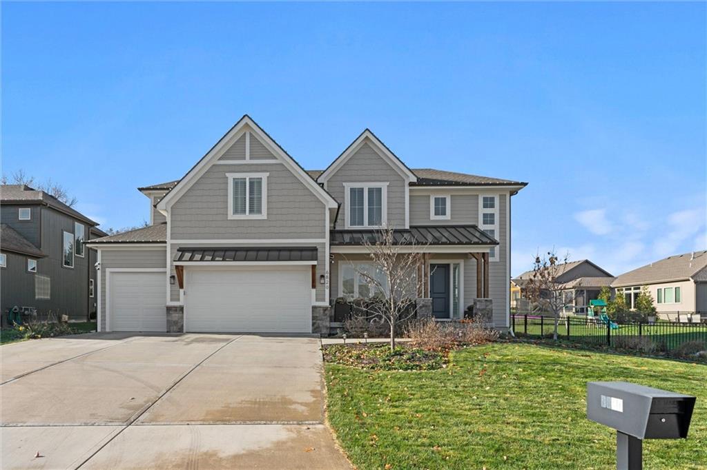 Listing Photo MLS #HMS2584395