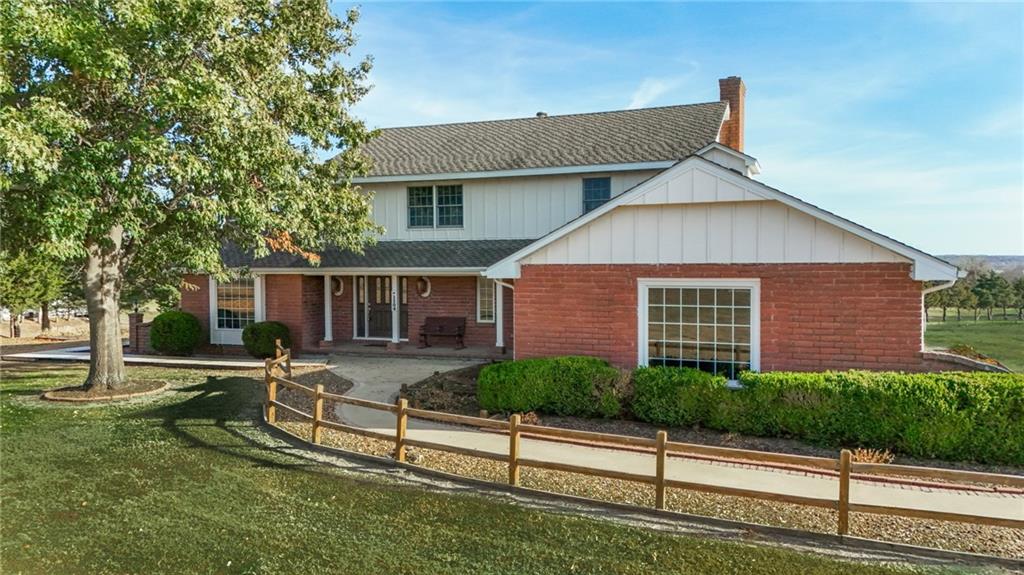 Listing Photo MLS #HMS2587314