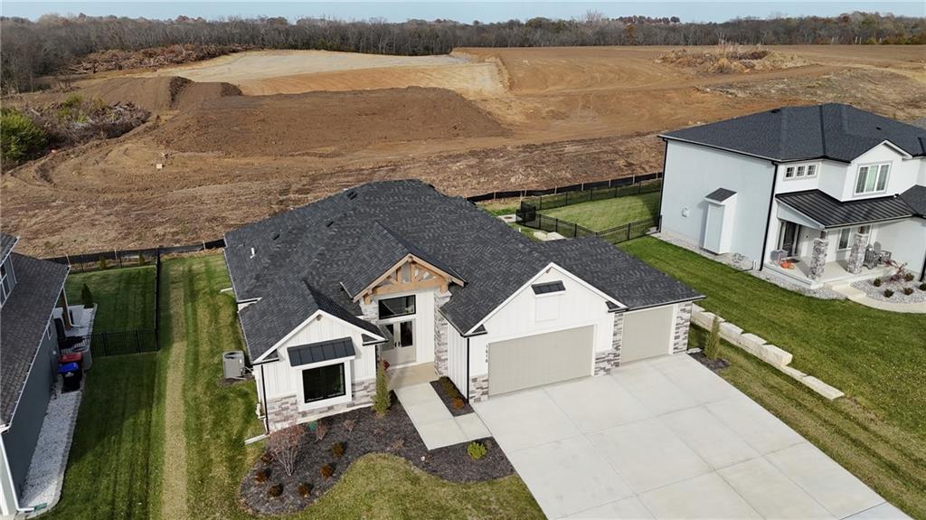 Listing Photo MLS #HMS2587837