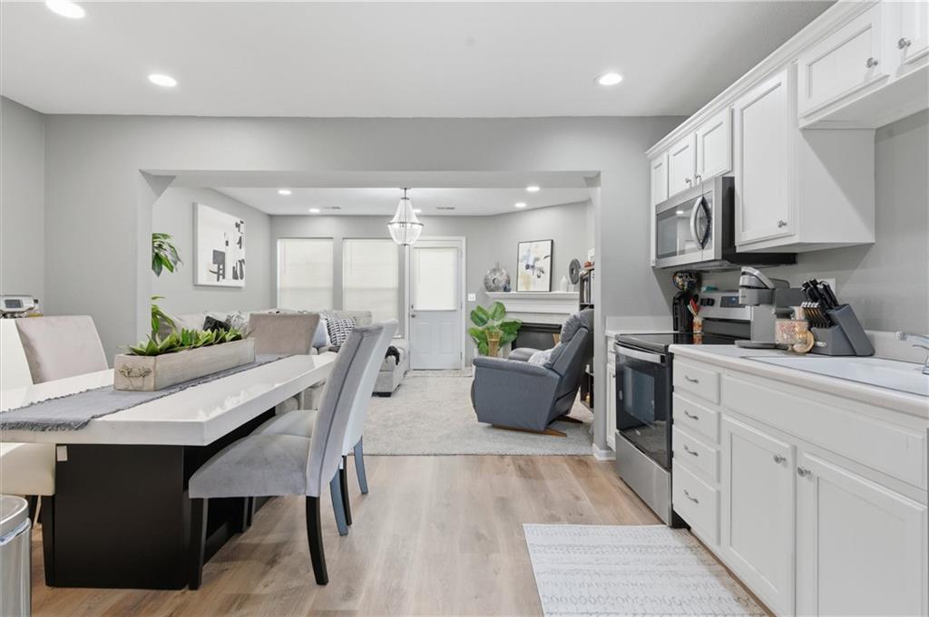 Listing Photo MLS #HMS2587840