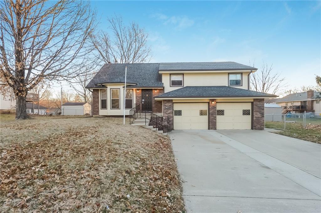 Listing Photo MLS #HMS2588056