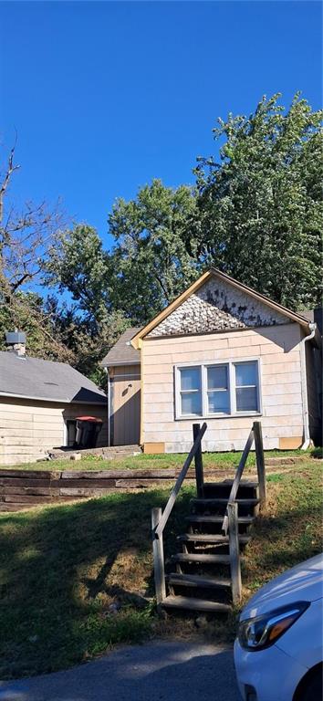 Listing Photo MLS #HMS2588136