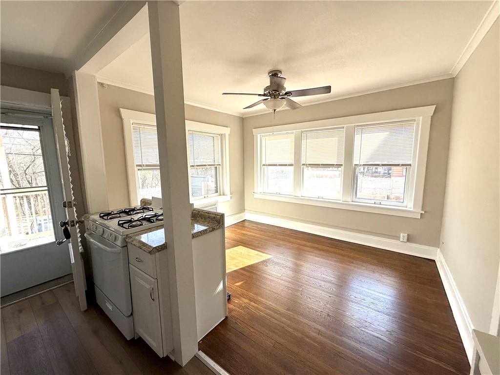 Listing Photo MLS #HMS2588900