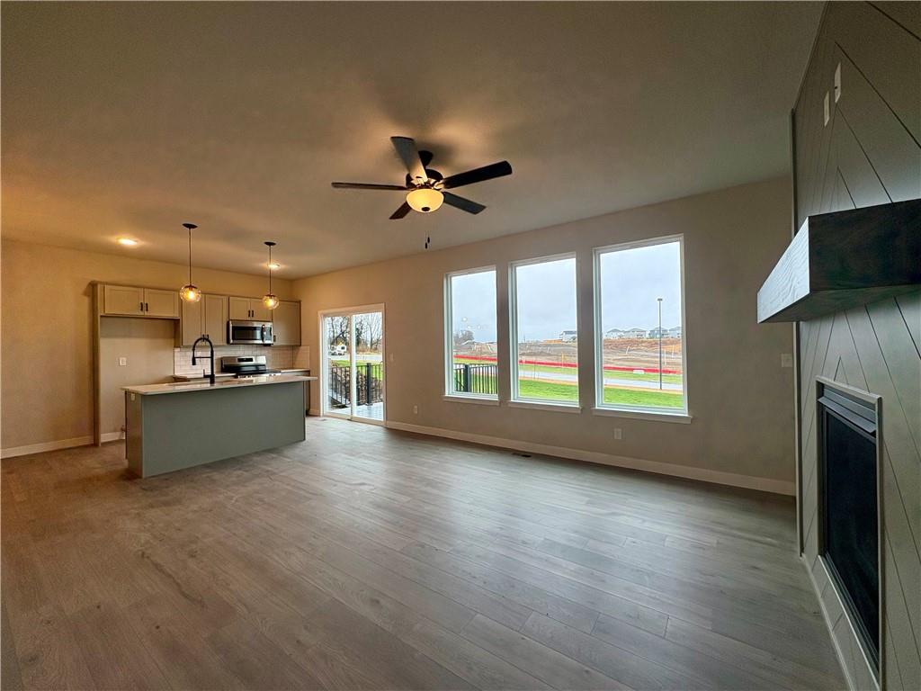 Listing Photo MLS #HMS2589398