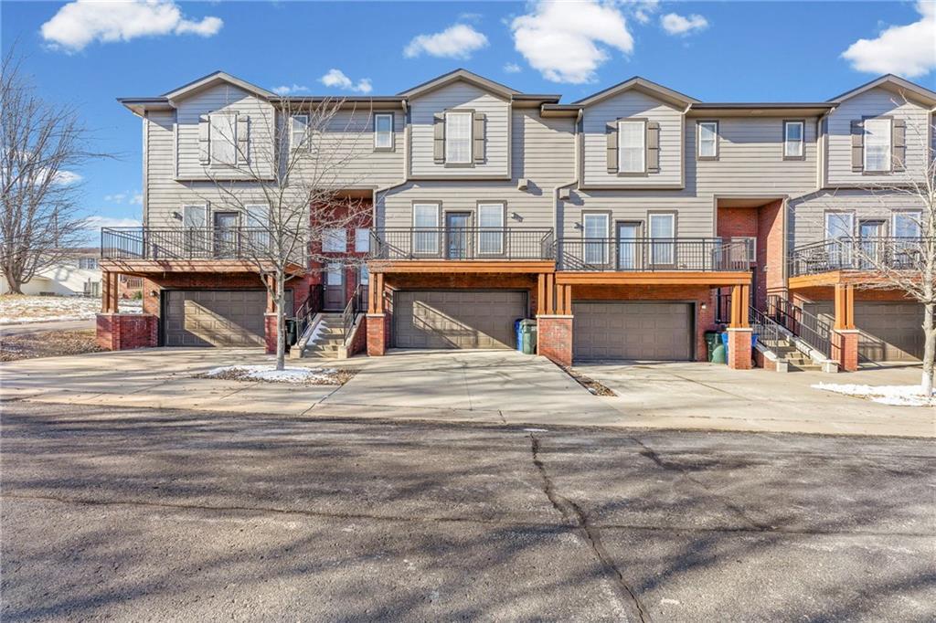 Listing Photo MLS #HMS2591036