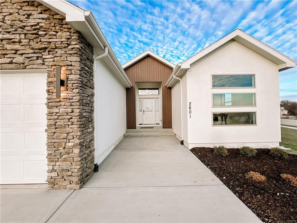 Listing Photo MLS #HMS2591596