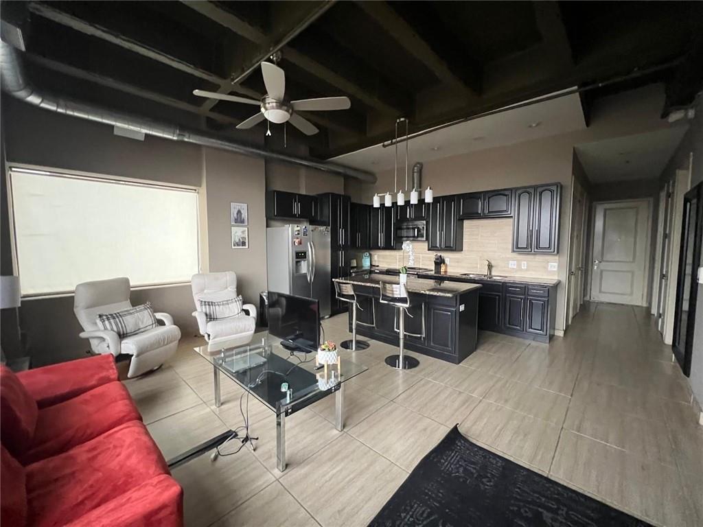 Listing Photo MLS #HMS2591624