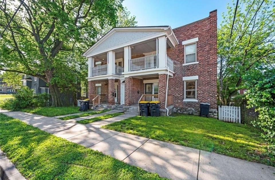 Listing Photo MLS #HMS2592461