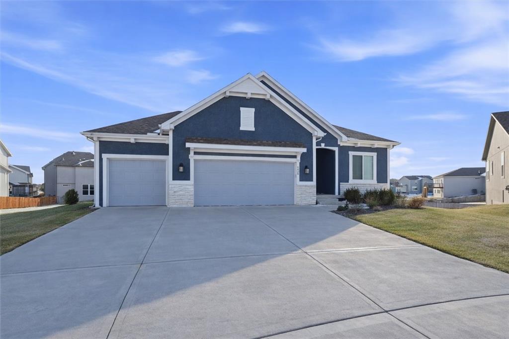 Listing Photo MLS #HMS2594604