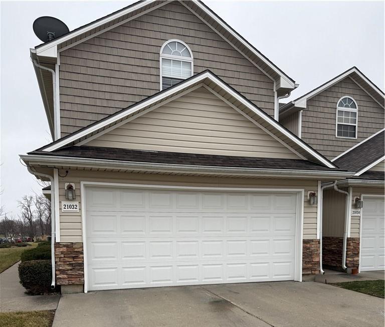 Listing Photo MLS #HMS2594911