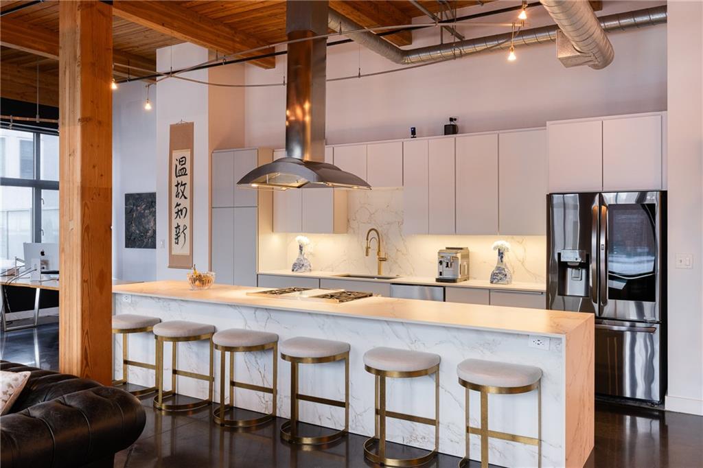 Listing Photo MLS #HMS2596779