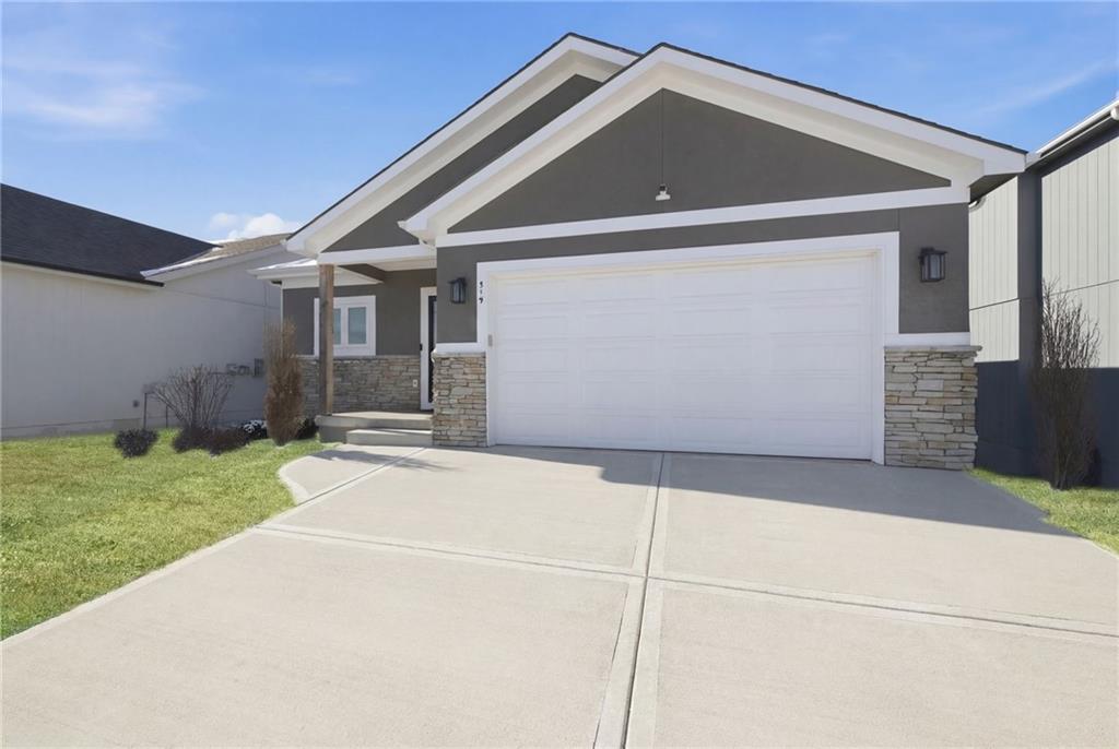 Listing Photo MLS #HMS2597193