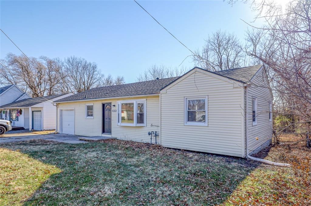 Listing Photo MLS #HMS2597577