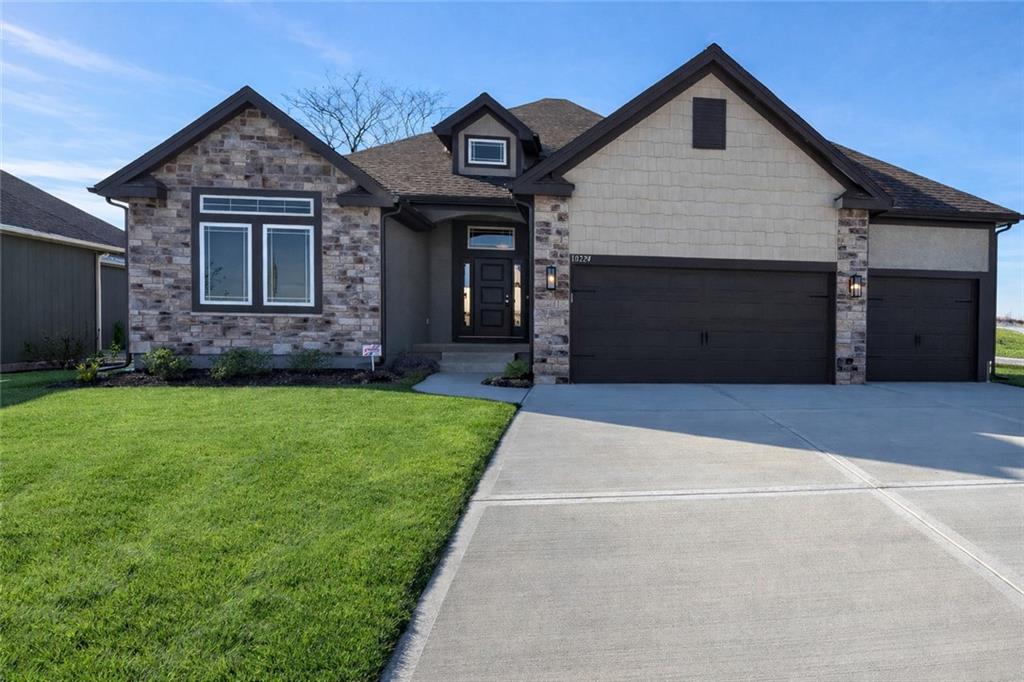 Listing Photo MLS #HMS2598469